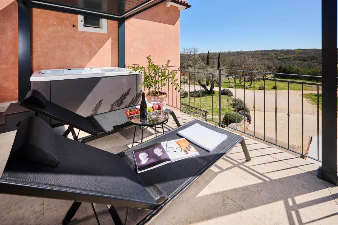 Winery Cuj Bed & Breakfast Vilanija Exterior foto